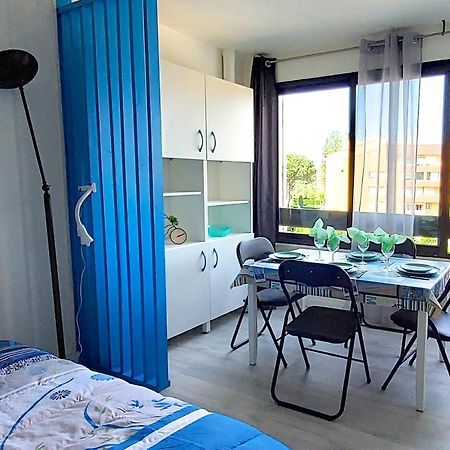 Apartamento Hypercenter 27 M With Wifi And Shared Pool Fréjus Exterior foto